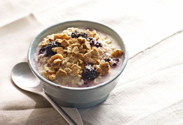 Breakfast recipe: Nutty porridge with blackberries