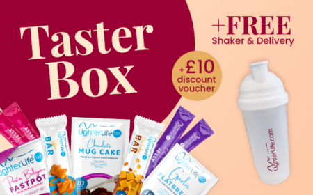 Taster Box + £10 discount voucher + free shaker & Delivery